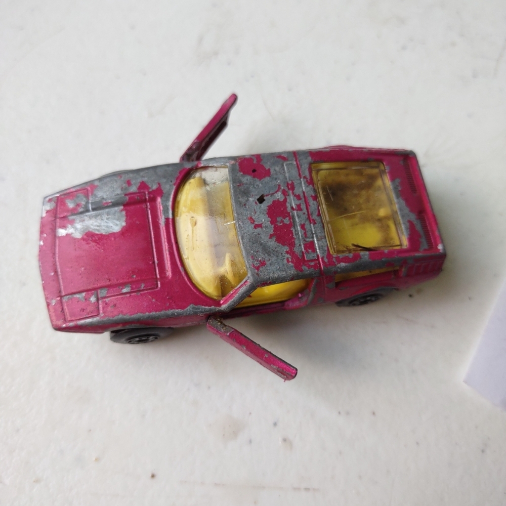 Matchbox Superfast No 32 Maserati Bora car